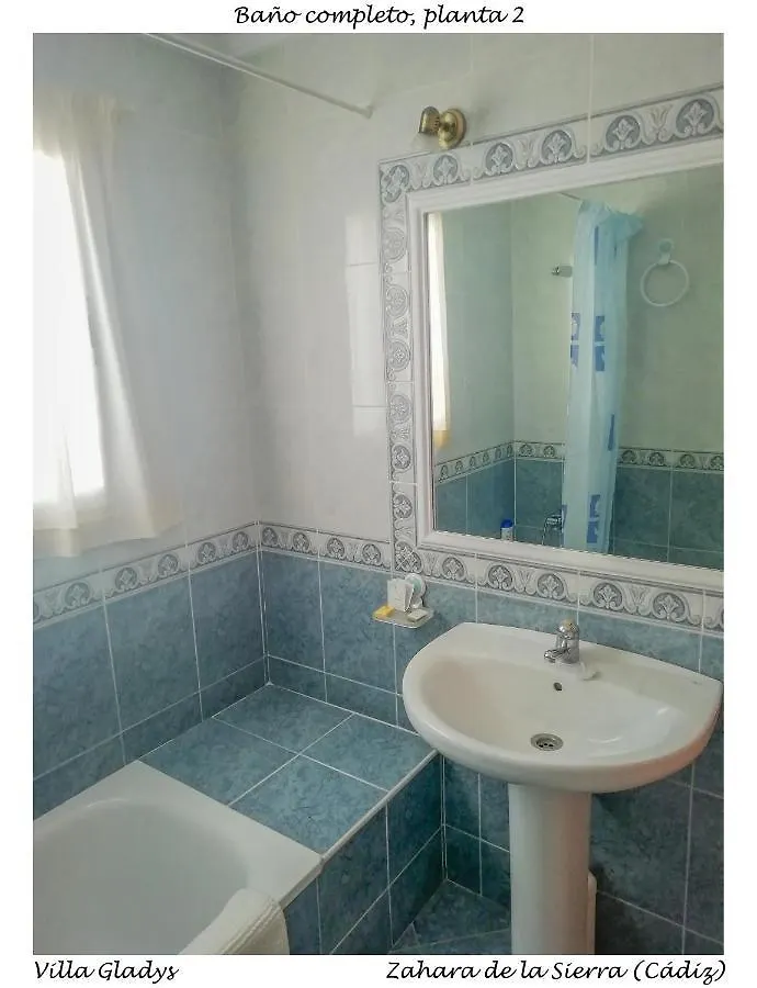 Villa Casa Gladys Zahara De La Sierra Сasa de vacaciones